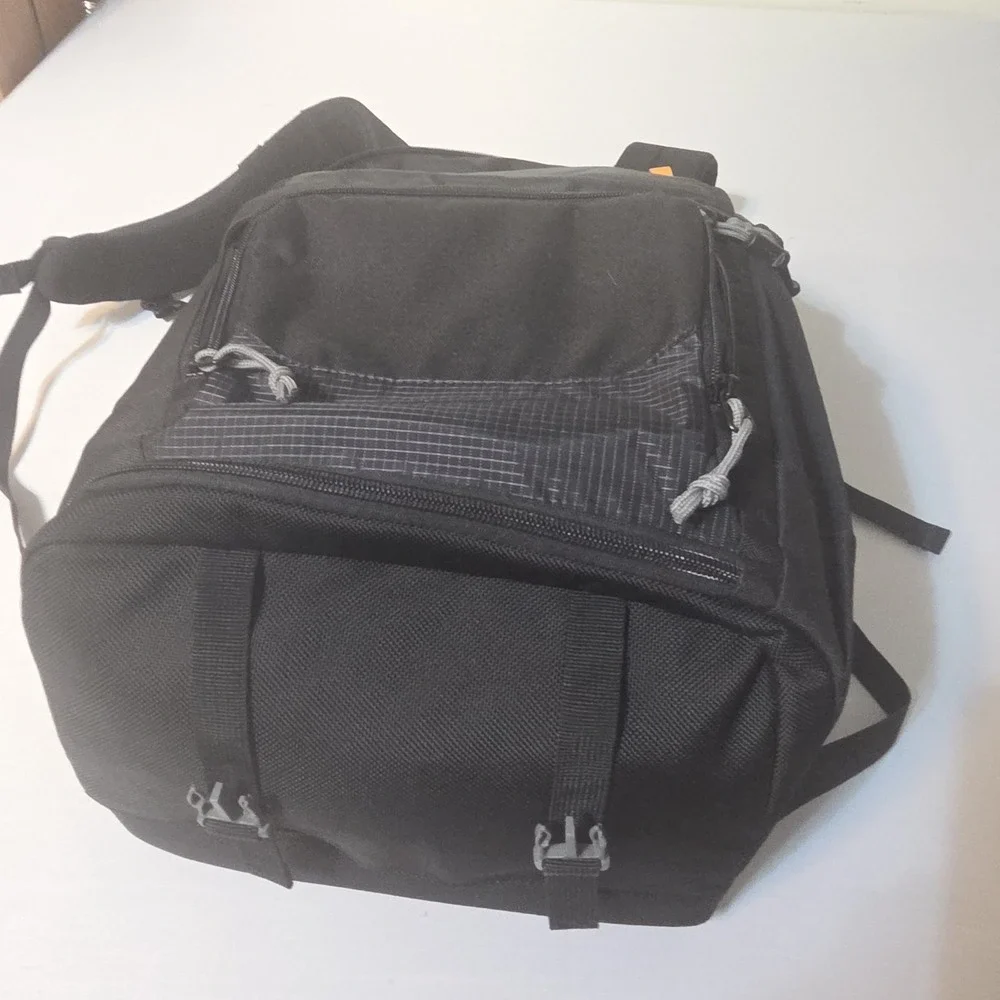 Lowepro Fastpack BP 250 AW II  Camera Backpack Black Photographer Reporter Media